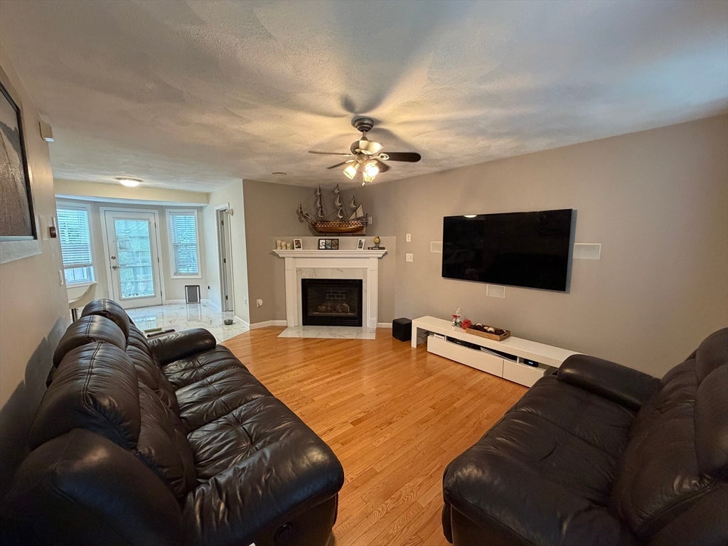 25 Winston Cir, Haverhill, MA, 25 Winston Cir, Haverhill, MA Photo #8