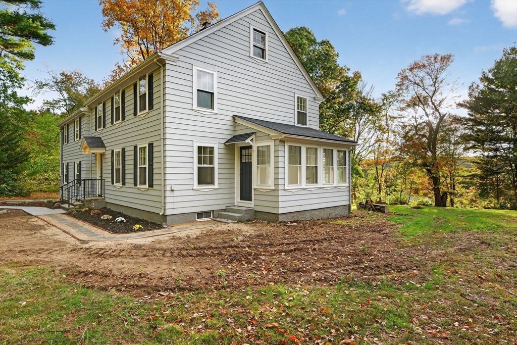 3360 Diamond Hill Rd