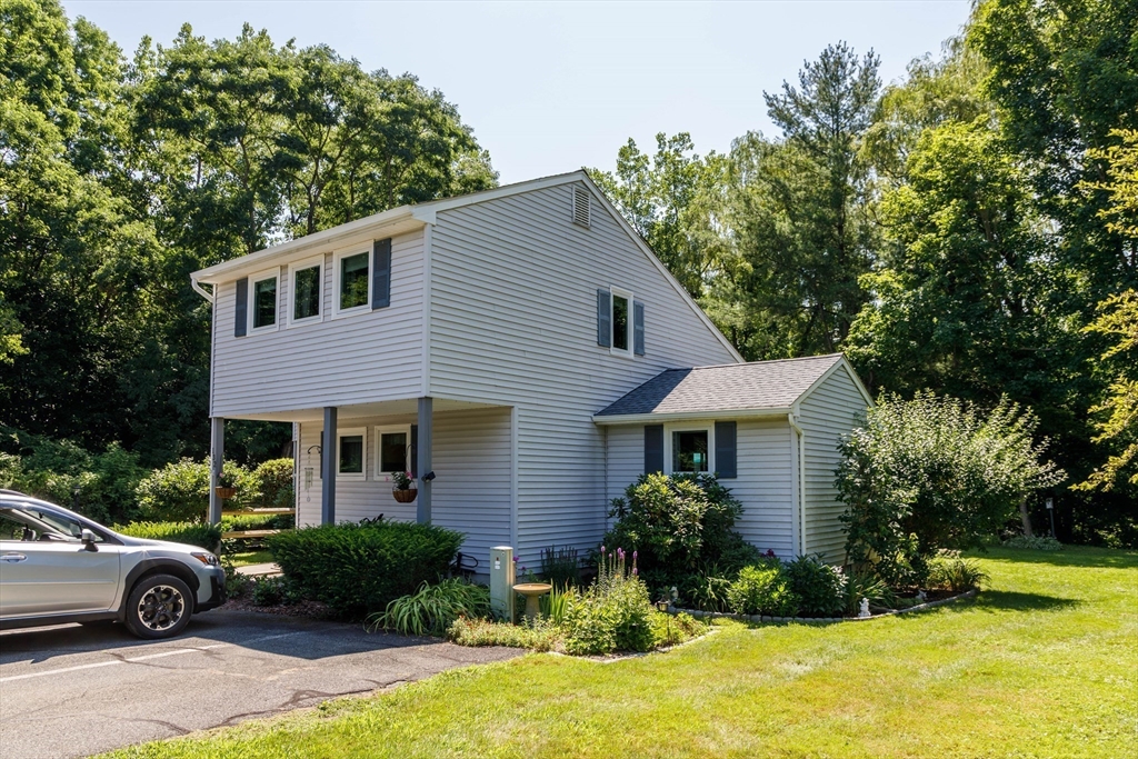 132 Briar Way #132, Greenfield, MA, 132 Briar Way #132, Greenfield, MA Photo #1