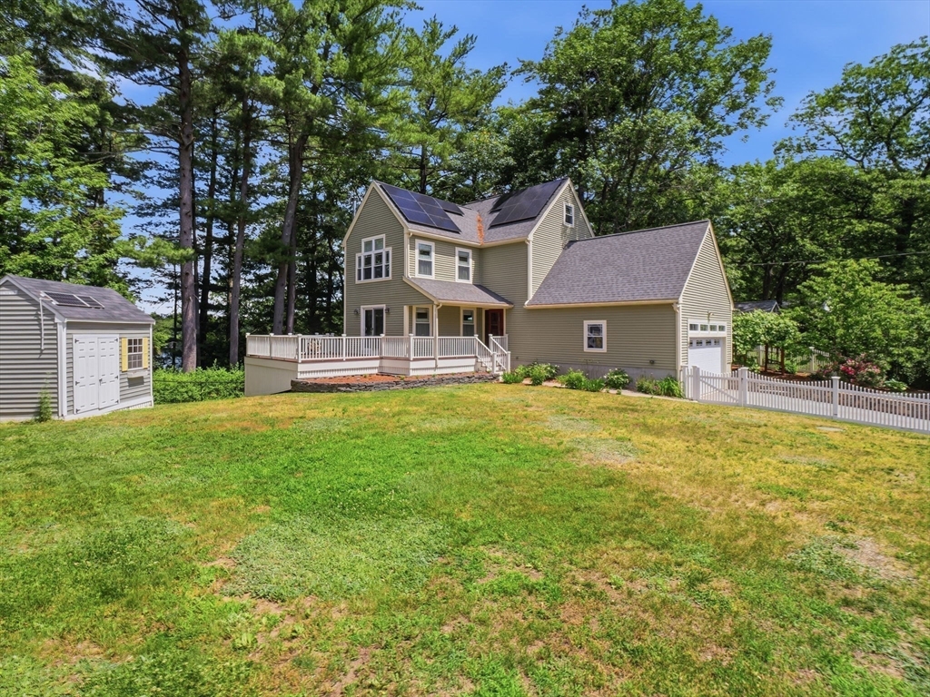 64 Lake Shore Dr South