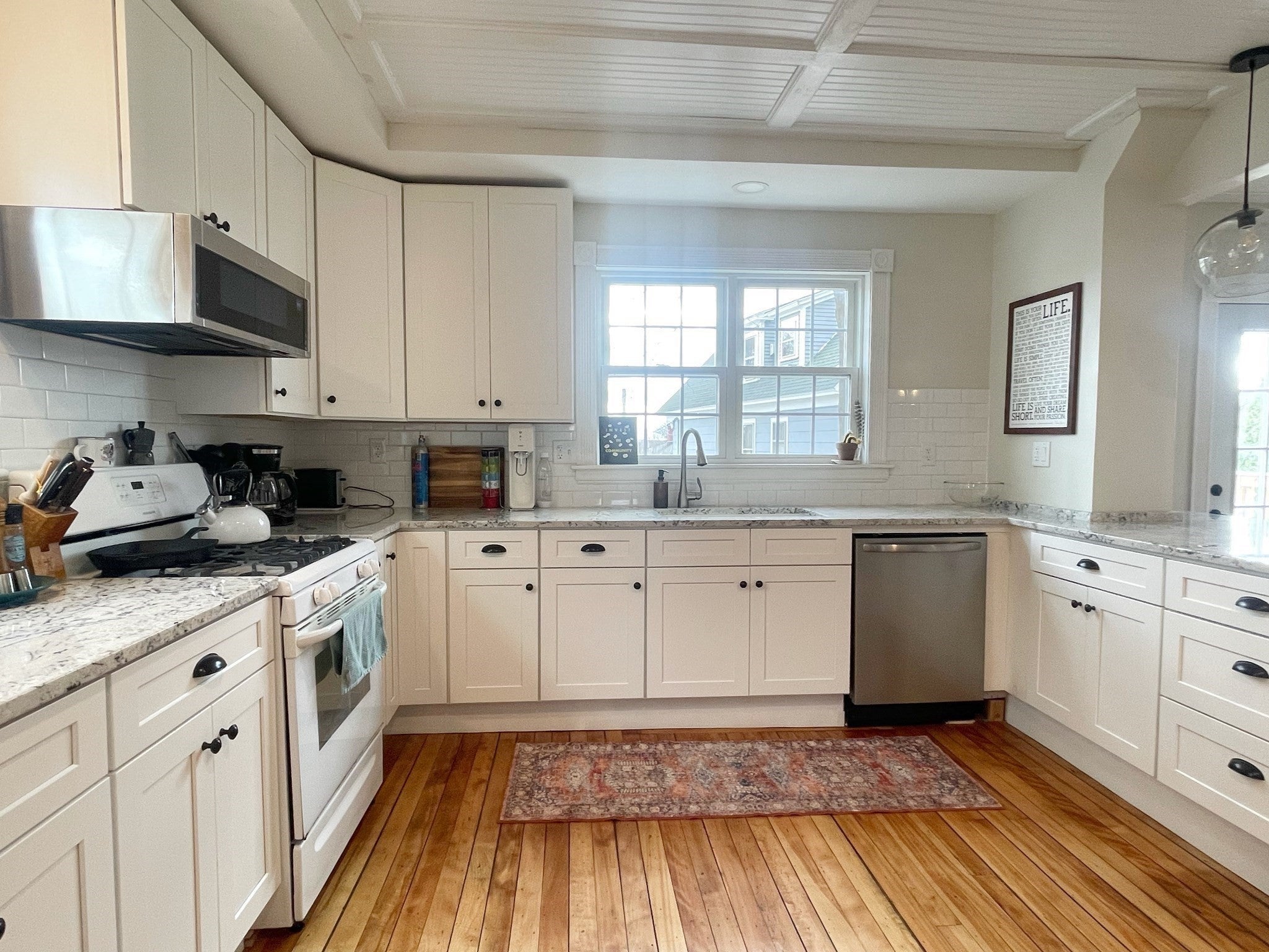 76 Beacon St, Lowell, MA Photo #12