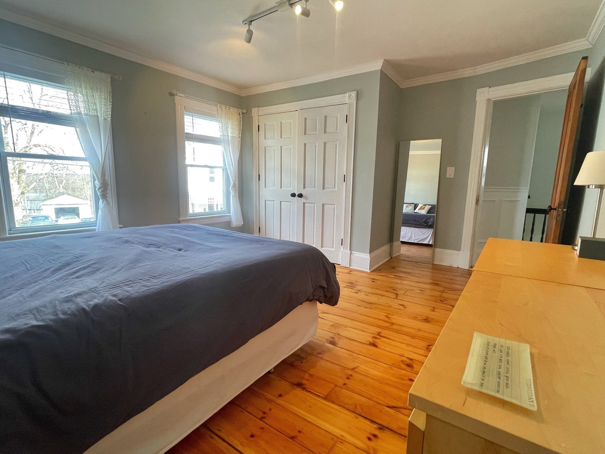76 Beacon St, Lowell, MA Photo #28