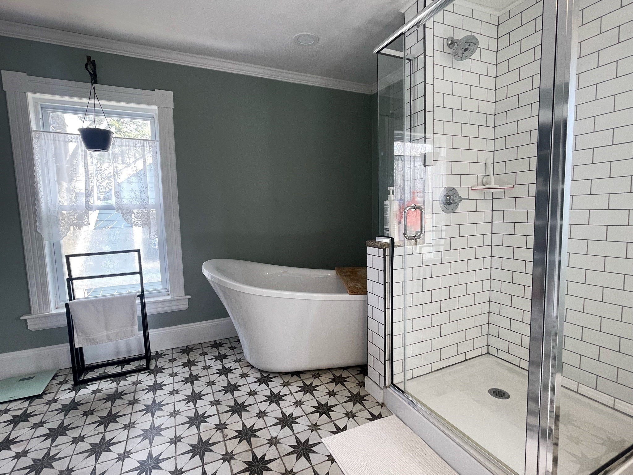 76 Beacon St, Lowell, MA Photo #36