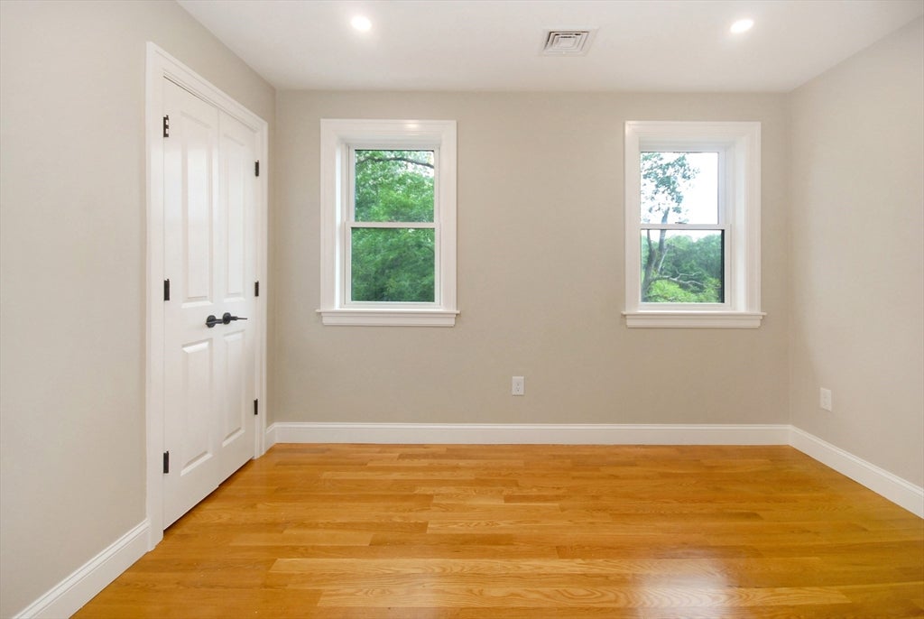 9 Ledge St, Melrose, MA, 9 Ledge St, Melrose, MA Photo #14
