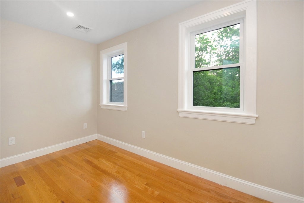 9 Ledge St, Melrose, MA, 9 Ledge St, Melrose, MA Photo #15