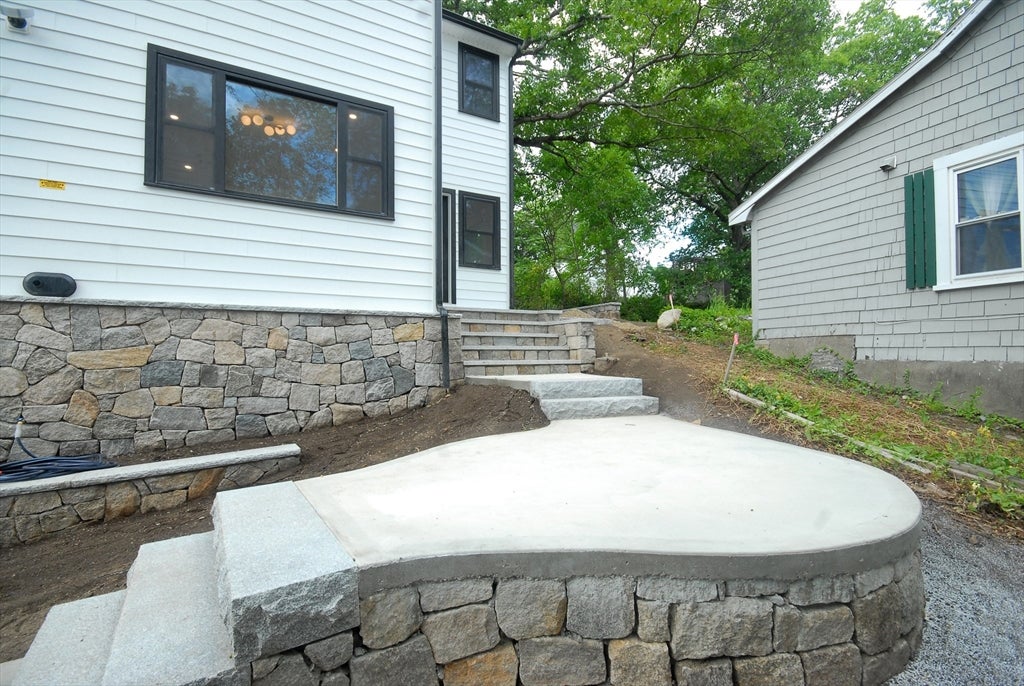 9 Ledge St, Melrose, MA, 9 Ledge St, Melrose, MA Photo #3