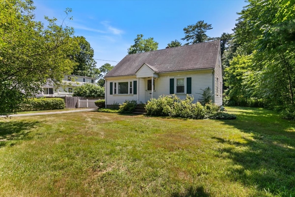 12 Standley St