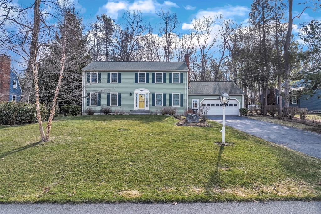 47 John Alden St