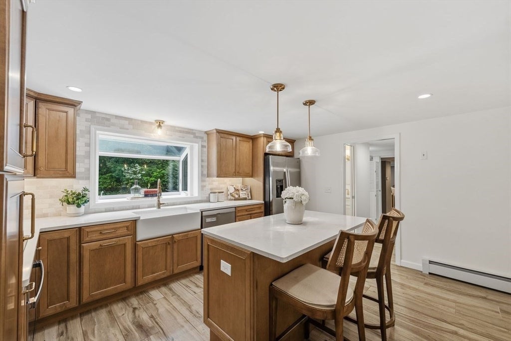 13 Edson St