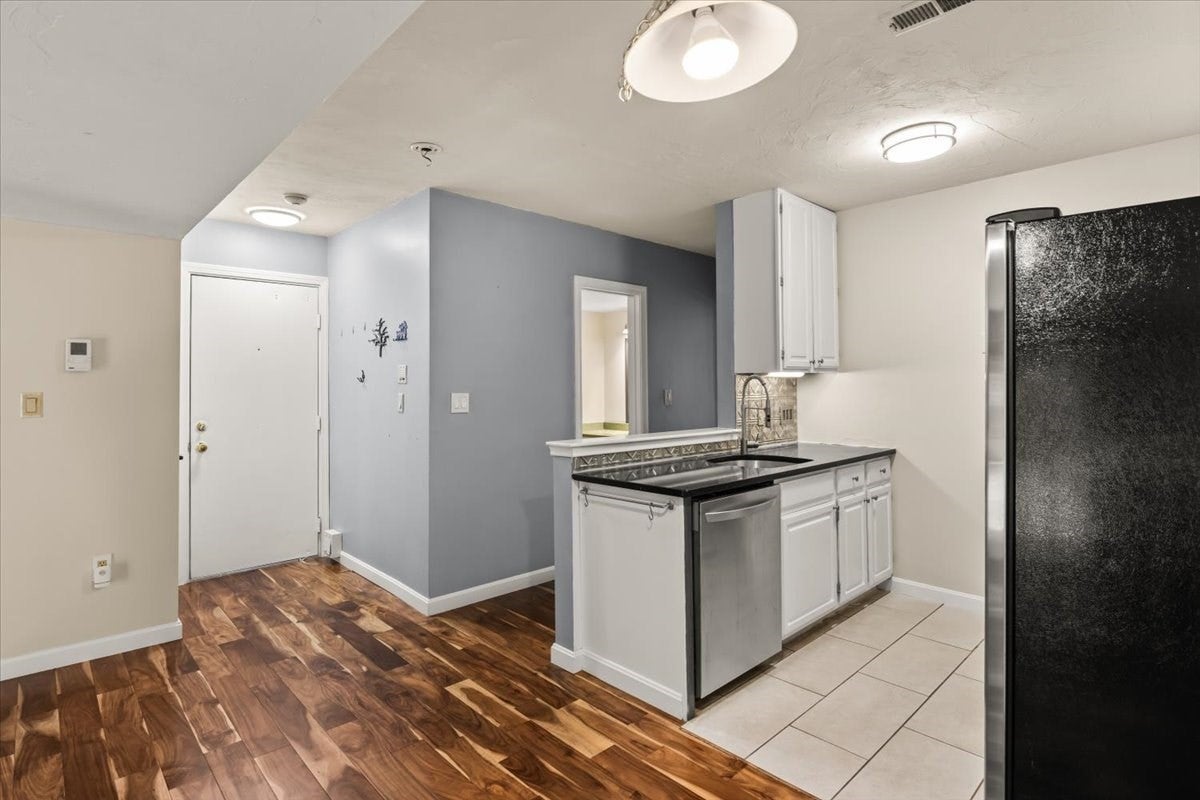 116 Tall Oaks Drive #A, Weymouth, MA, 116 Tall Oaks Drive #A, Weymouth, MA Photo #2