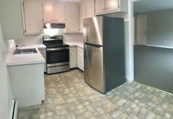 393 Main Street 2