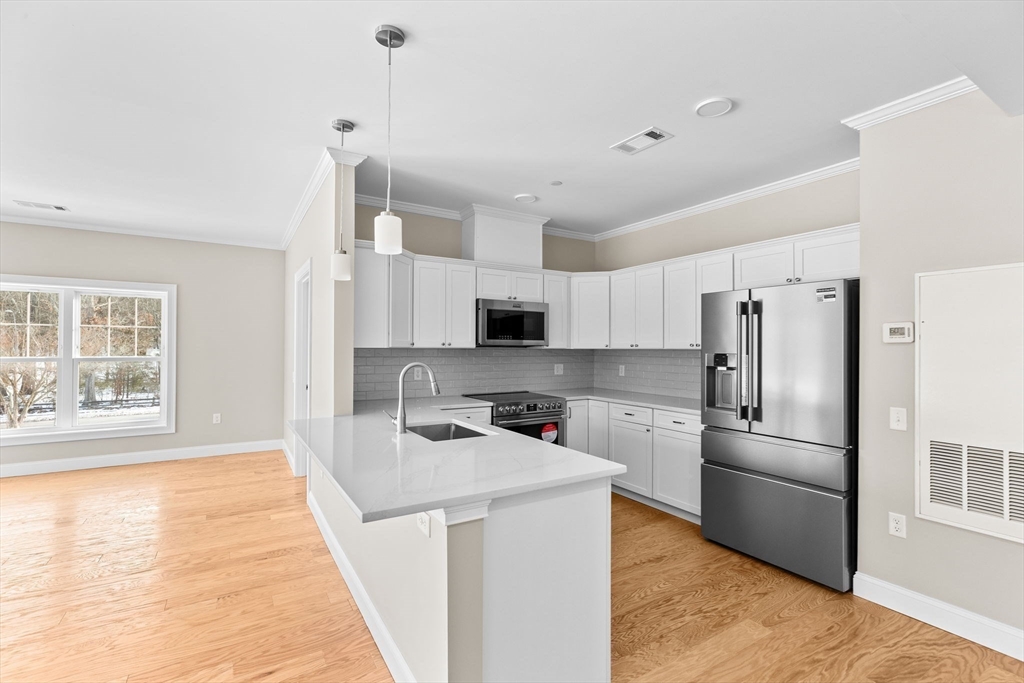 485 Blue Hills Parkway 28