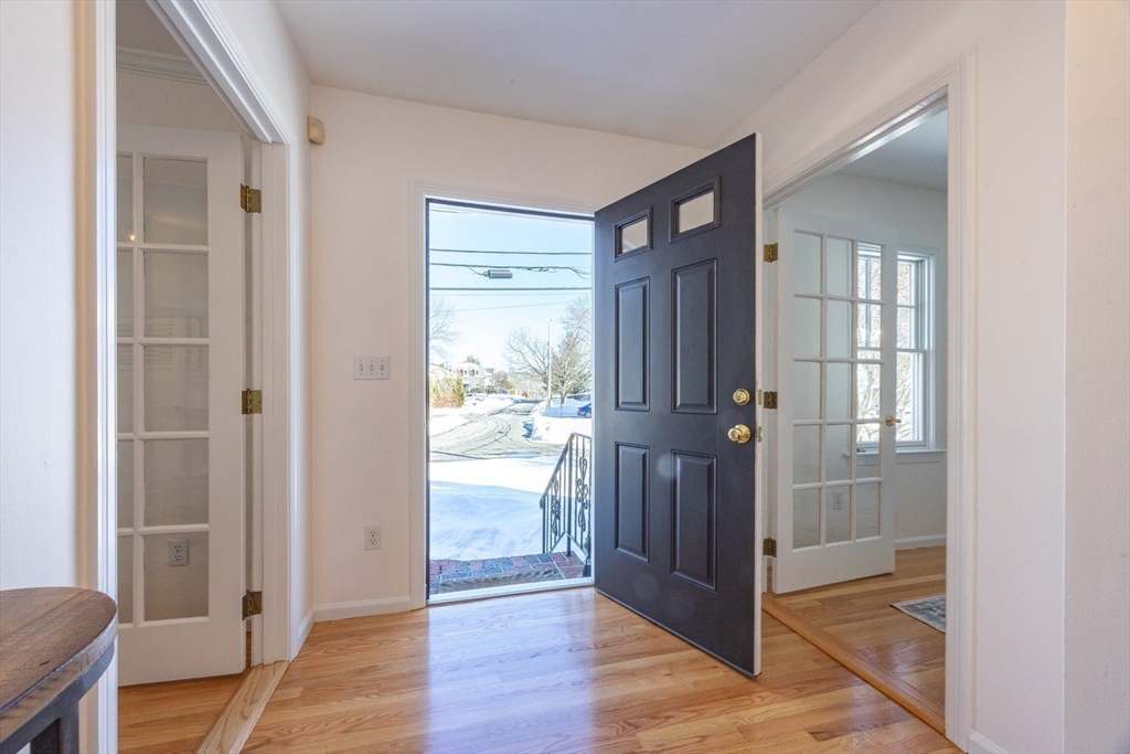 81 Parish Rd