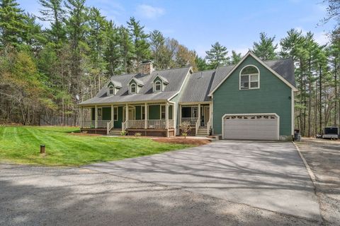 Photo of 77 Thomas St, Middleboro, MA 02346 (MLS # 73510731)