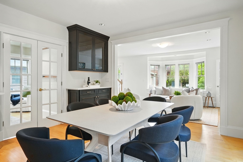 11 Longfellow Rd