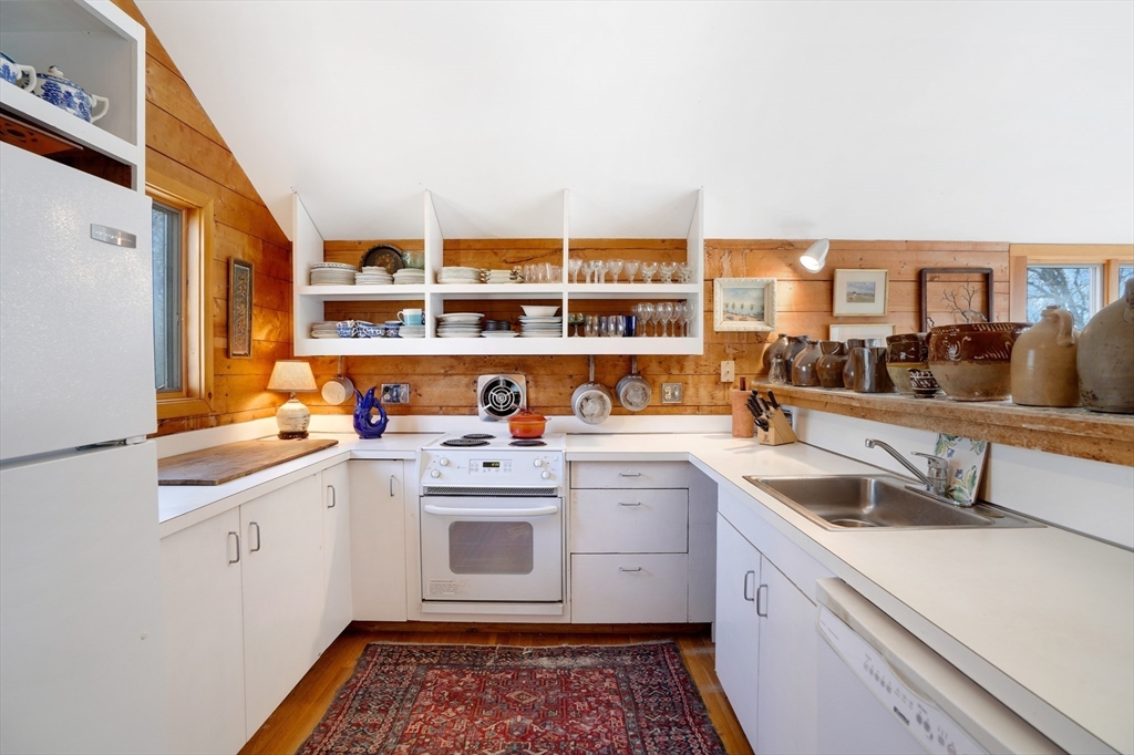 21 & 25 Fulling Mill Road, Chilmark, MA Photo #11