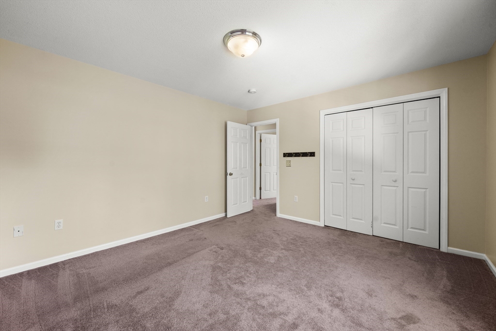 1507 E Mountain Rd, Westfield, MA Photo #31