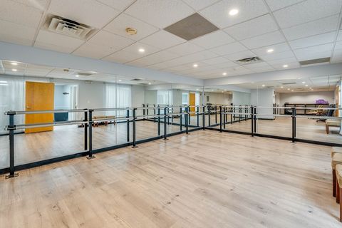 1 Elm Square L91 Andover MA 01810