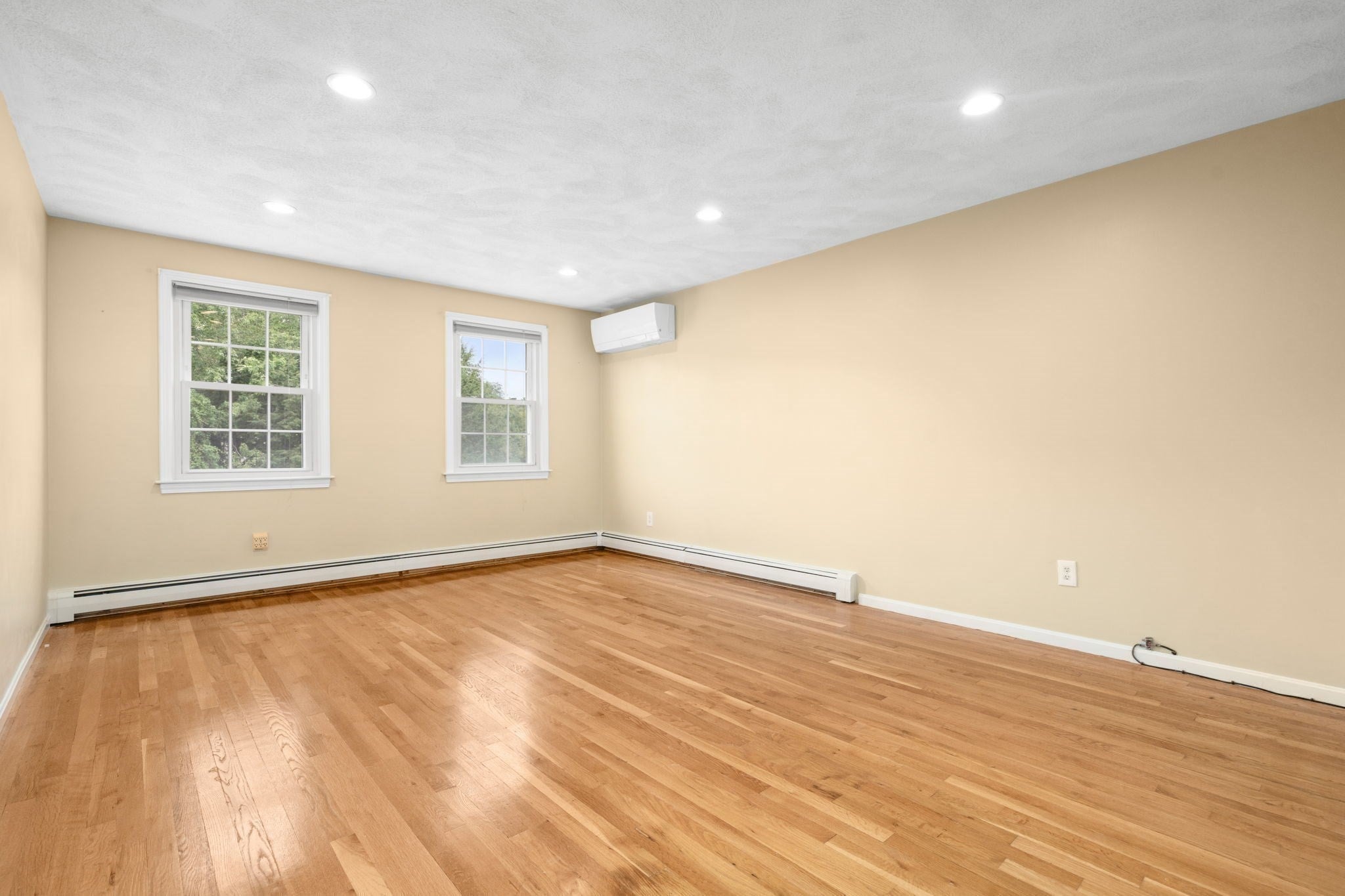 26 Waterview Drive, Medway, MA Photo #29