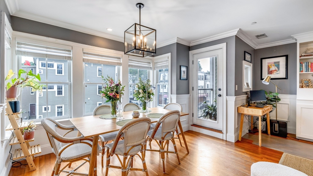 49 L St 3