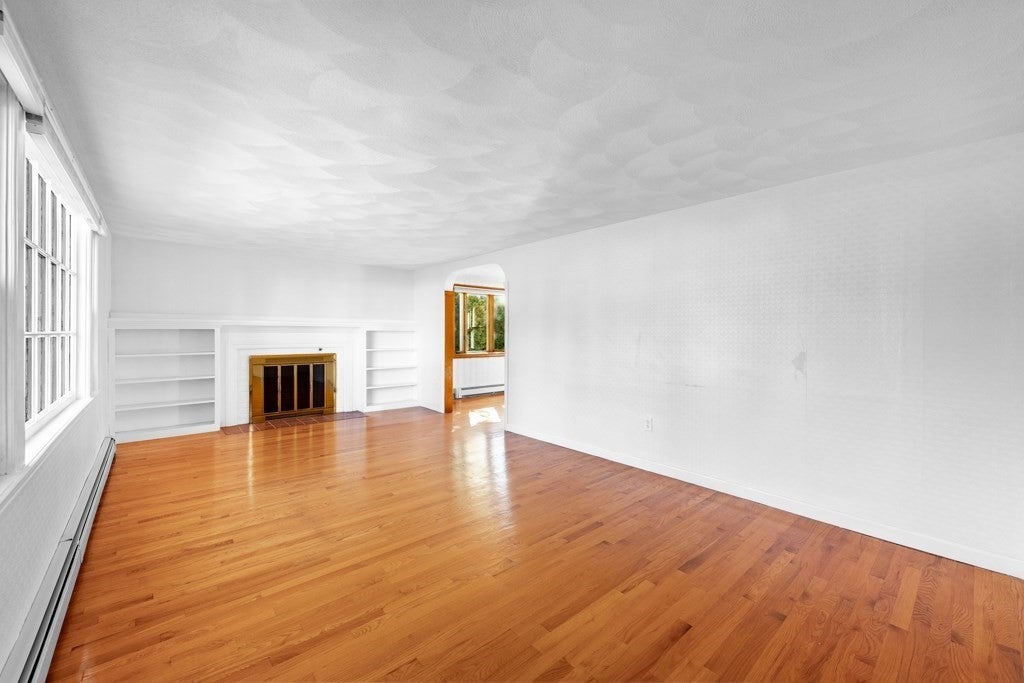 20 Elmcrest Rd, Wakefield, MA, 20 Elmcrest Rd, Wakefield, MA Photo #20