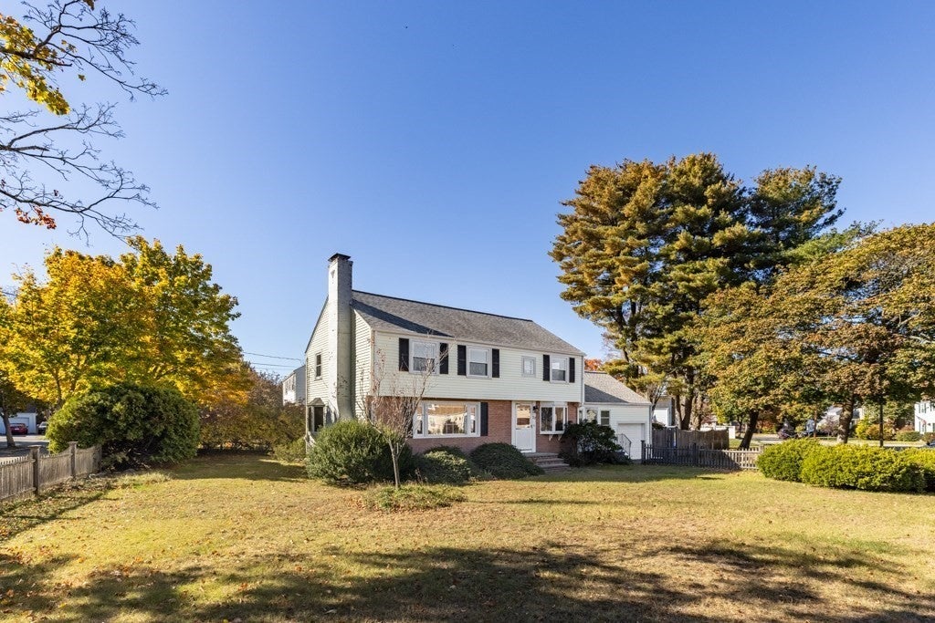 20 Elmcrest Rd, Wakefield, MA, 20 Elmcrest Rd, Wakefield, MA Photo #7