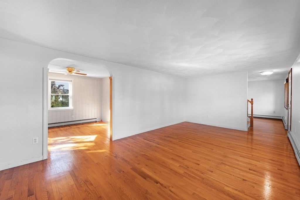 20 Elmcrest Rd, Wakefield, MA, 20 Elmcrest Rd, Wakefield, MA Photo #22