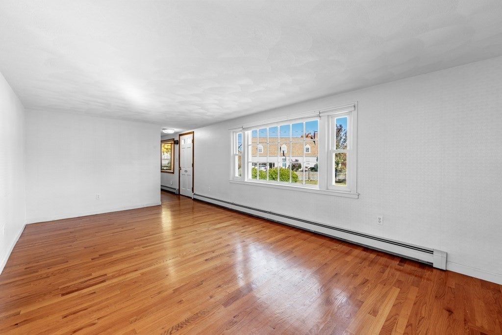 20 Elmcrest Rd, Wakefield, MA, 20 Elmcrest Rd, Wakefield, MA Photo #21