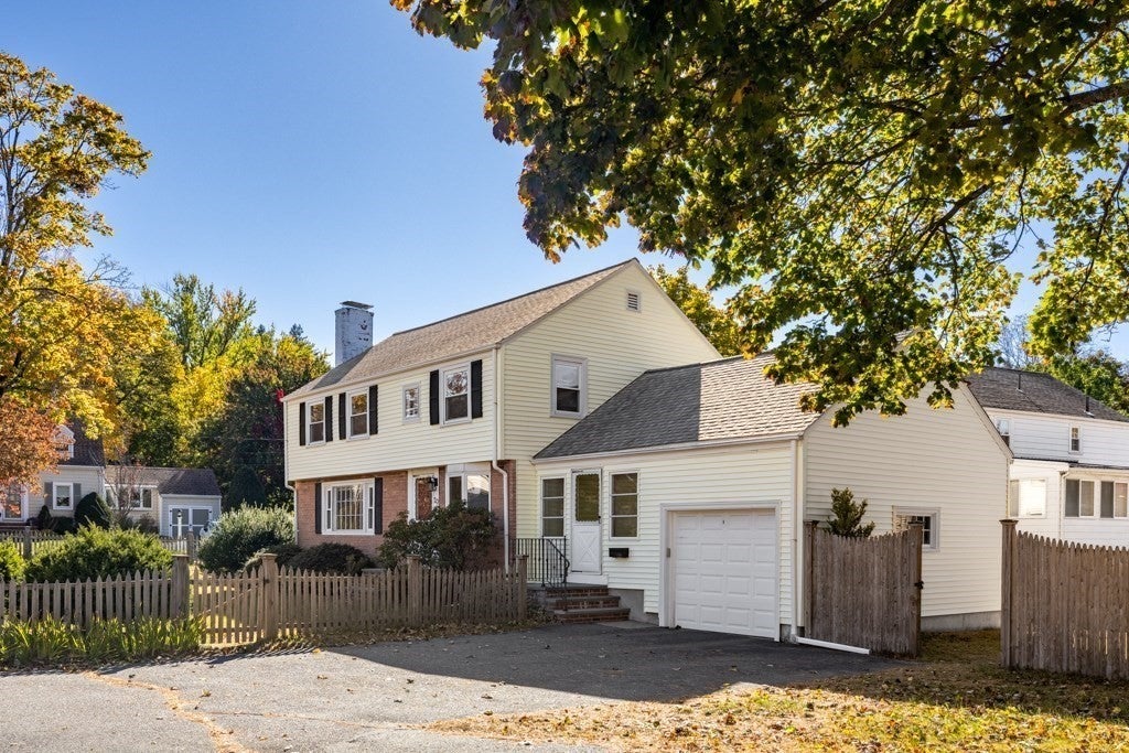 20 Elmcrest Rd, Wakefield, MA, 20 Elmcrest Rd, Wakefield, MA Photo #1