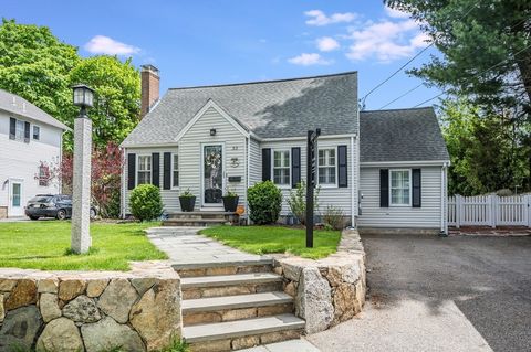 33 Sexton Ave Westwood MA 02090