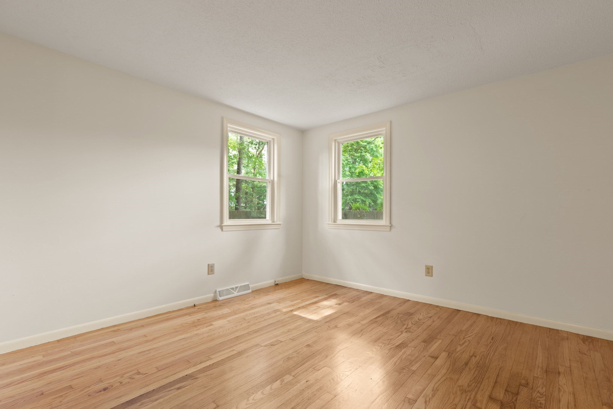 18 Great Meadow Dr, Carver, MA, 18 Great Meadow Dr, Carver, MA Photo #11