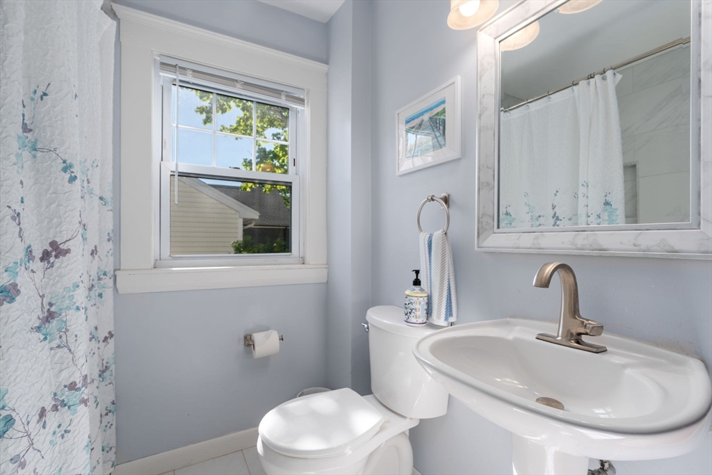 132 Dale St, Waltham, MA, 132 Dale St, Waltham, MA Photo #15