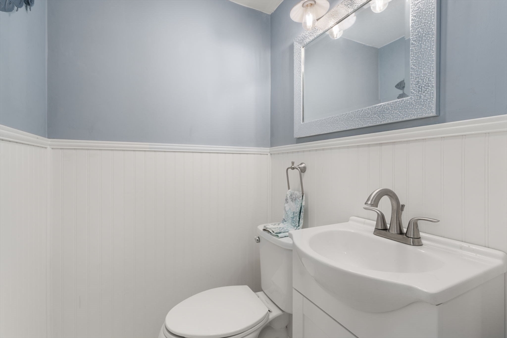 132 Dale St, Waltham, MA, 132 Dale St, Waltham, MA Photo #10