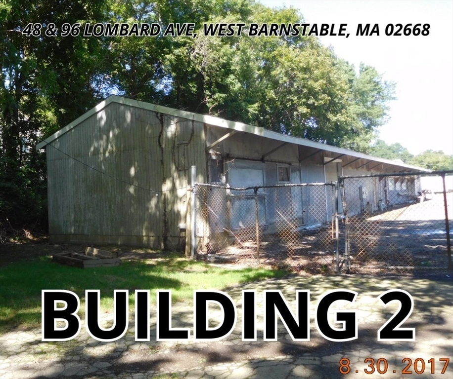 96 Lombard Ave