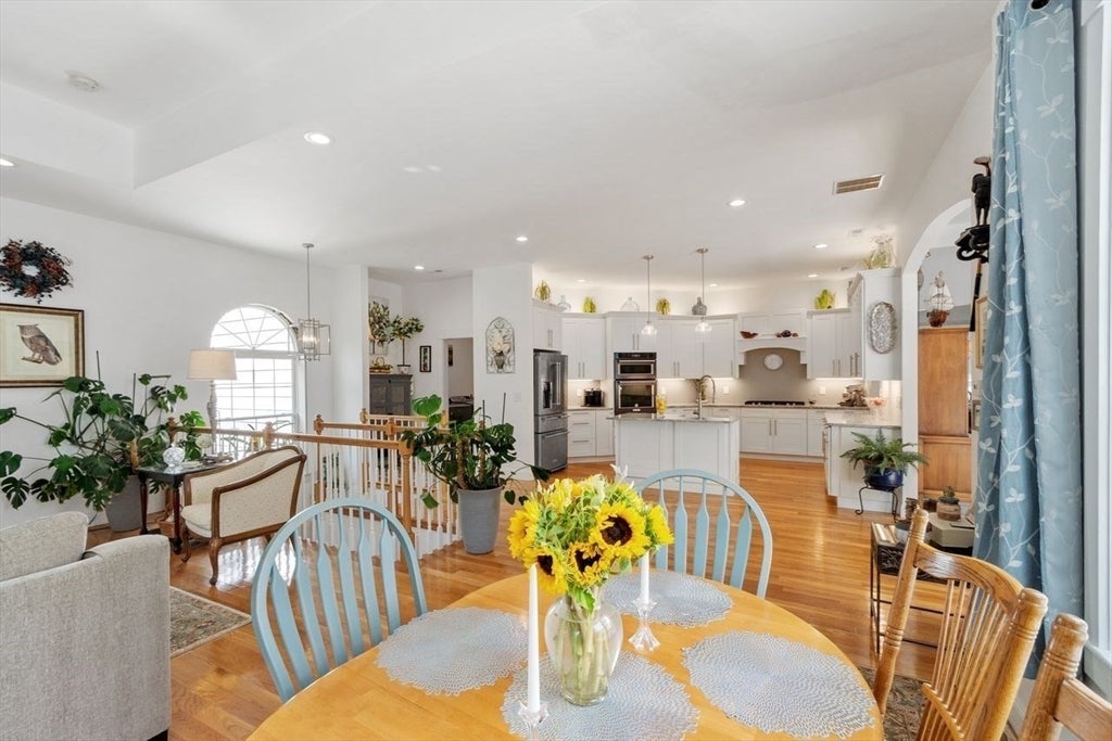 21 Sherwood Dr, Spencer, MA Photo #19