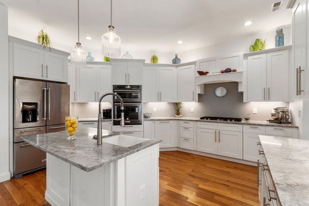 21 Sherwood Dr, Spencer, MA Photo #15