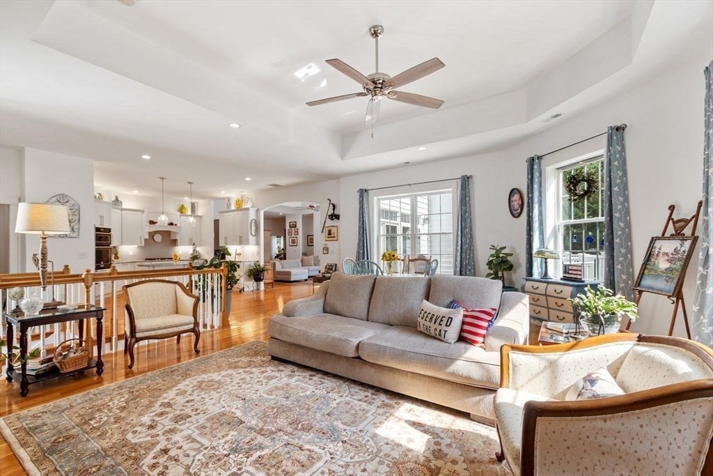 21 Sherwood Dr, Spencer, MA Photo #13