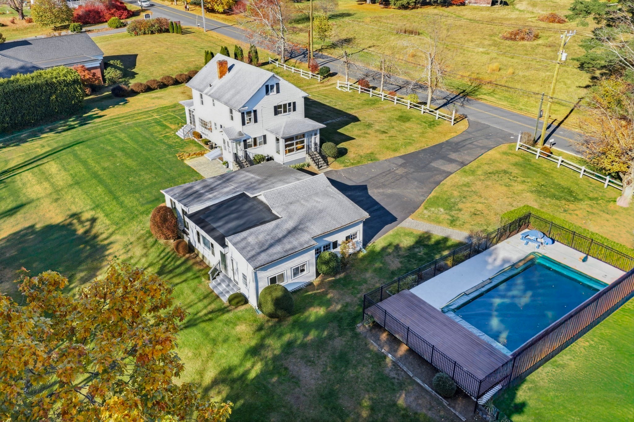 32 East St, Southampton, MA Photo #33