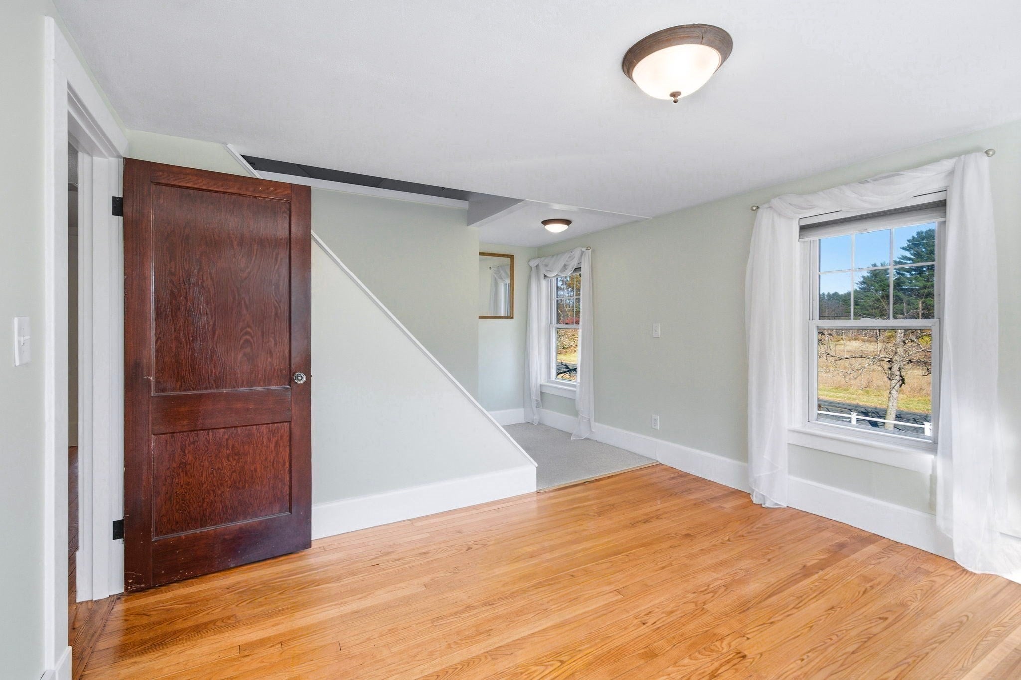 32 East St, Southampton, MA Photo #21