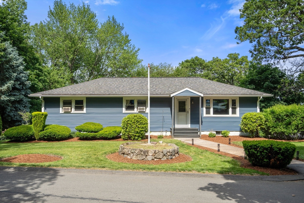 12 Ruby Rd