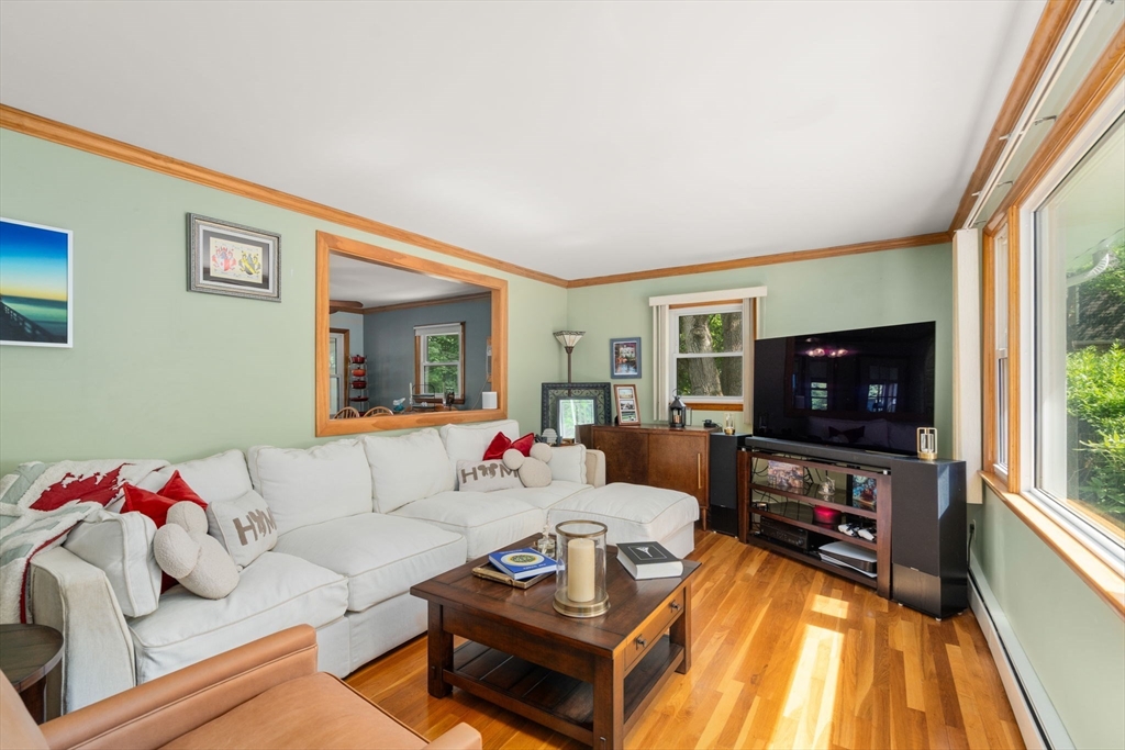 12 Ruby Rd