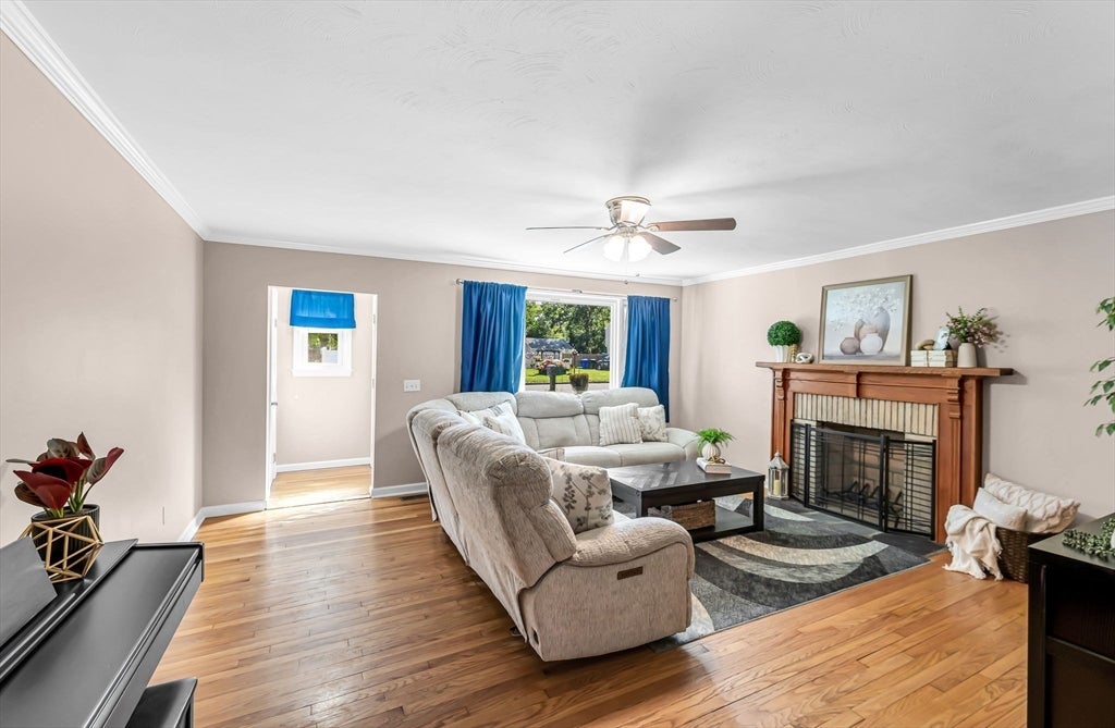 114 Fenway Dr, Springfield, MA, 114 Fenway Dr, Springfield, MA Photo #6