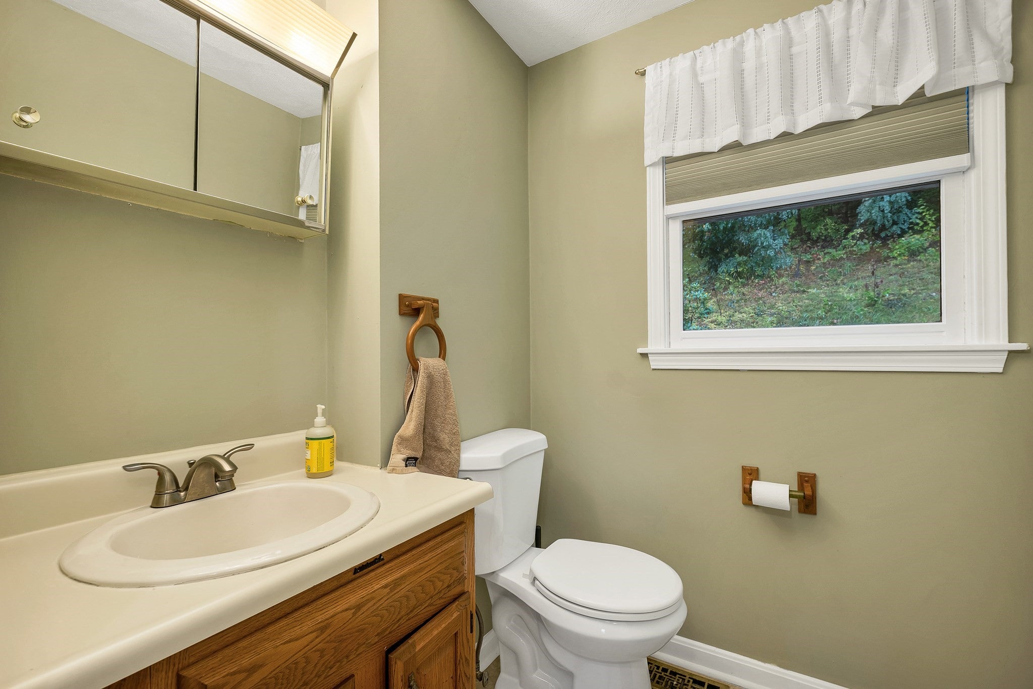 56 South Riverview St #56, Haverhill, MA, 56 South Riverview St #56, Haverhill, MA Photo #23