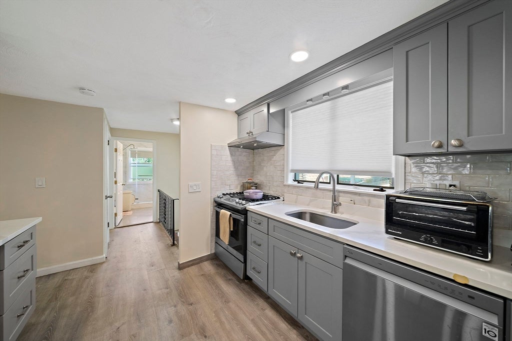 2 Cottage Cir 2