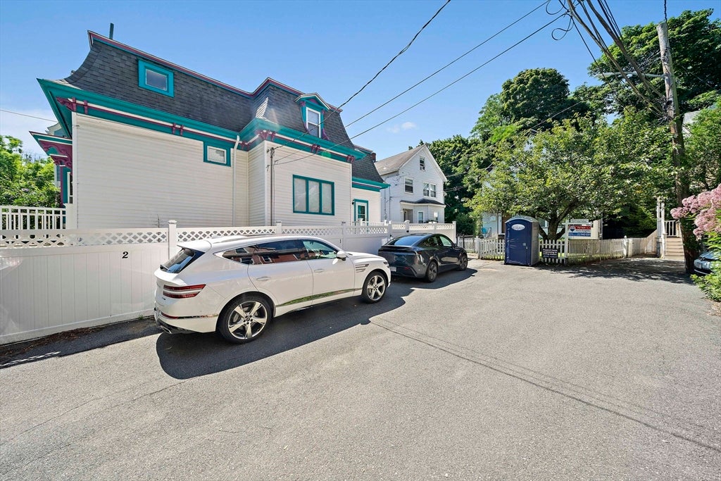 2 Cottage Cir #2, Somerville, MA Photo #21