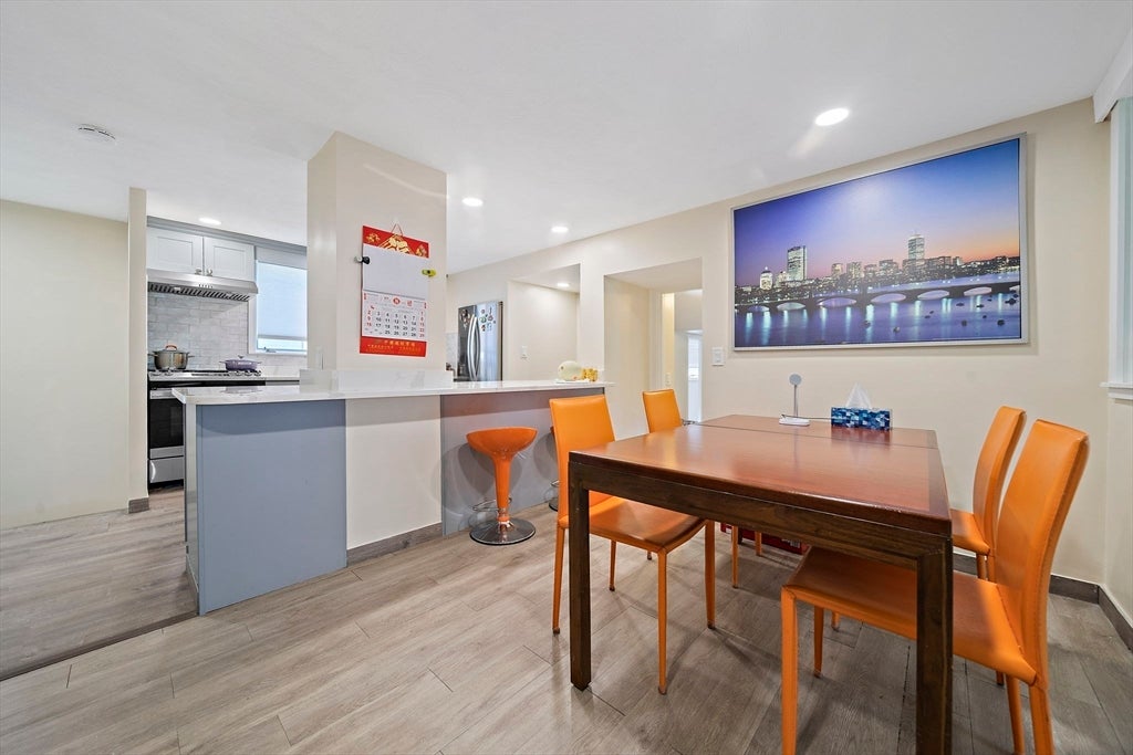 2 Cottage Cir 2