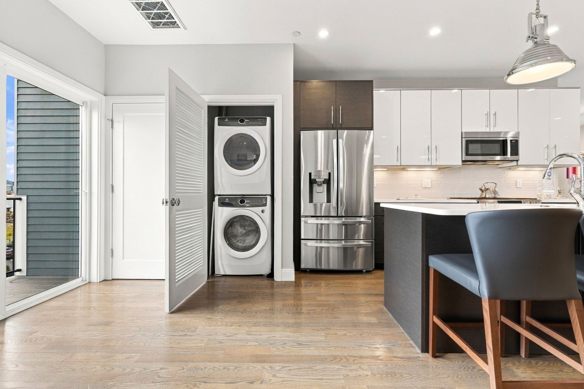 8 Baker Ct 4