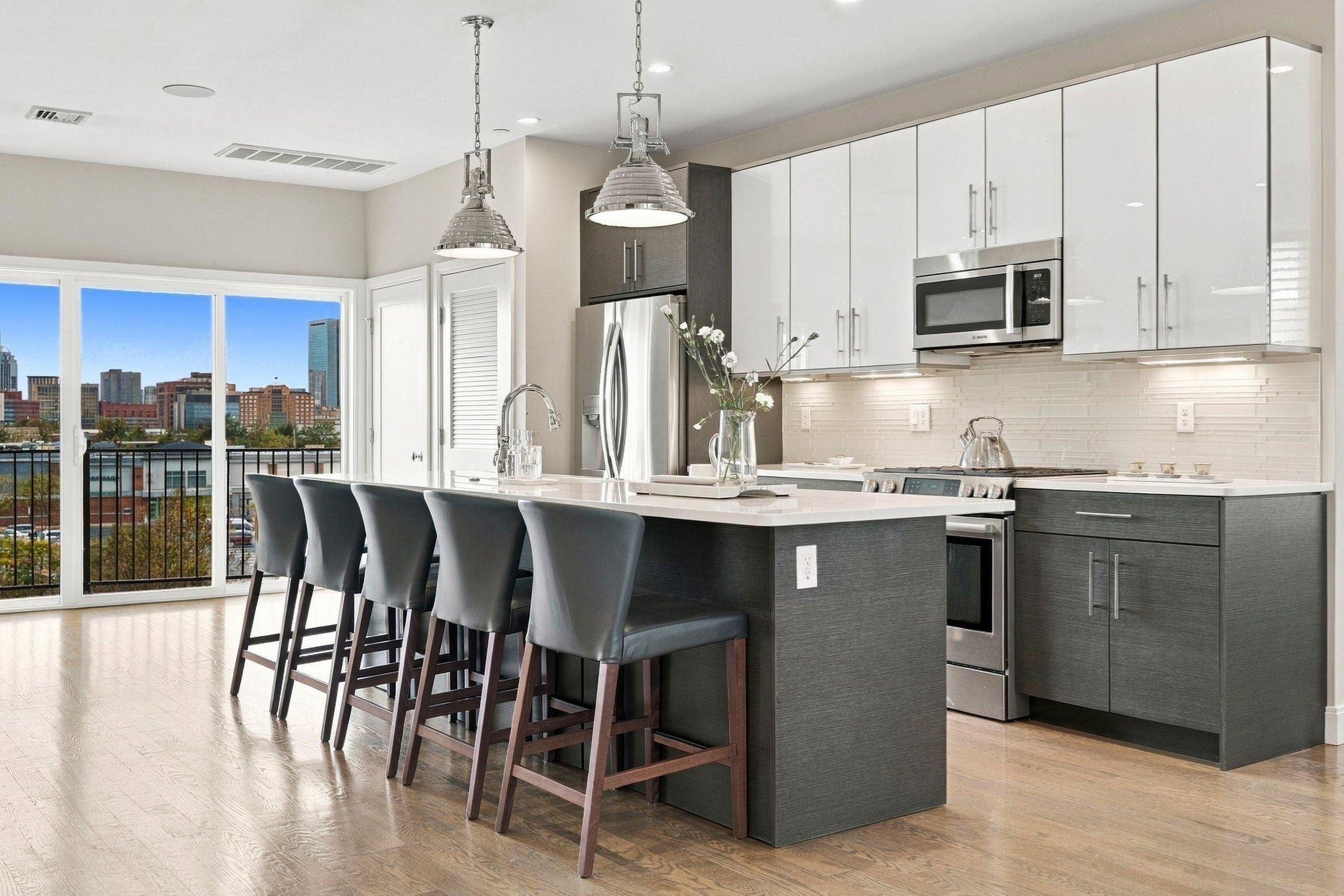8 Baker Ct 4
