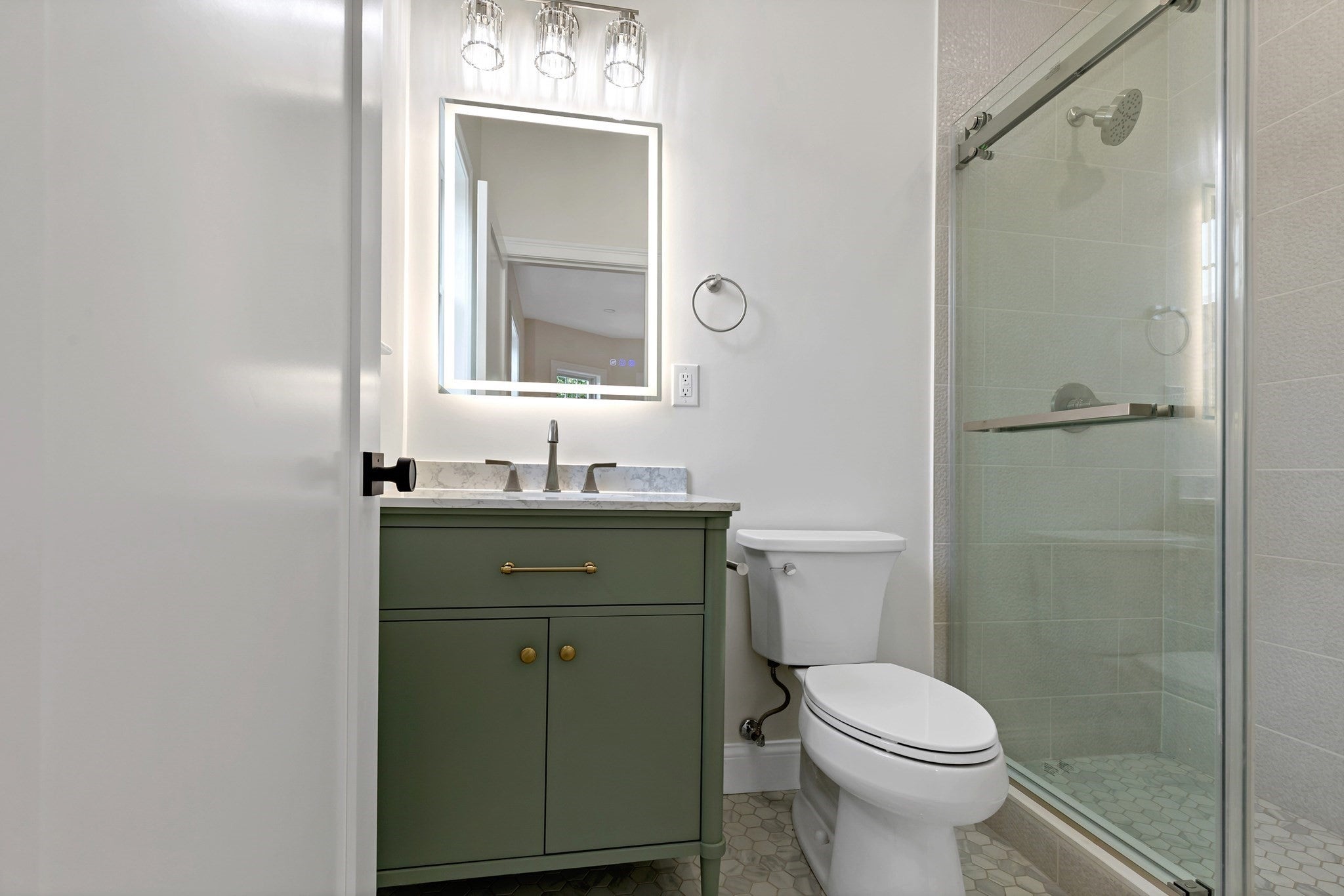 13 Langmaid Ave #2, Somerville, MA Photo #7