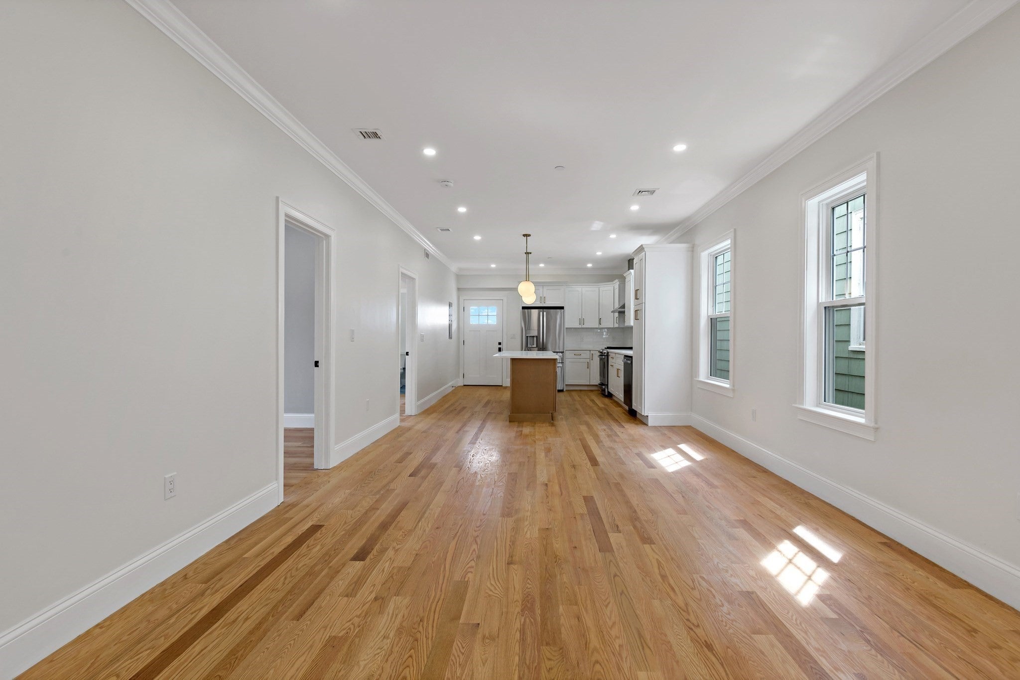 13 Langmaid Ave #2, Somerville, MA Photo #26